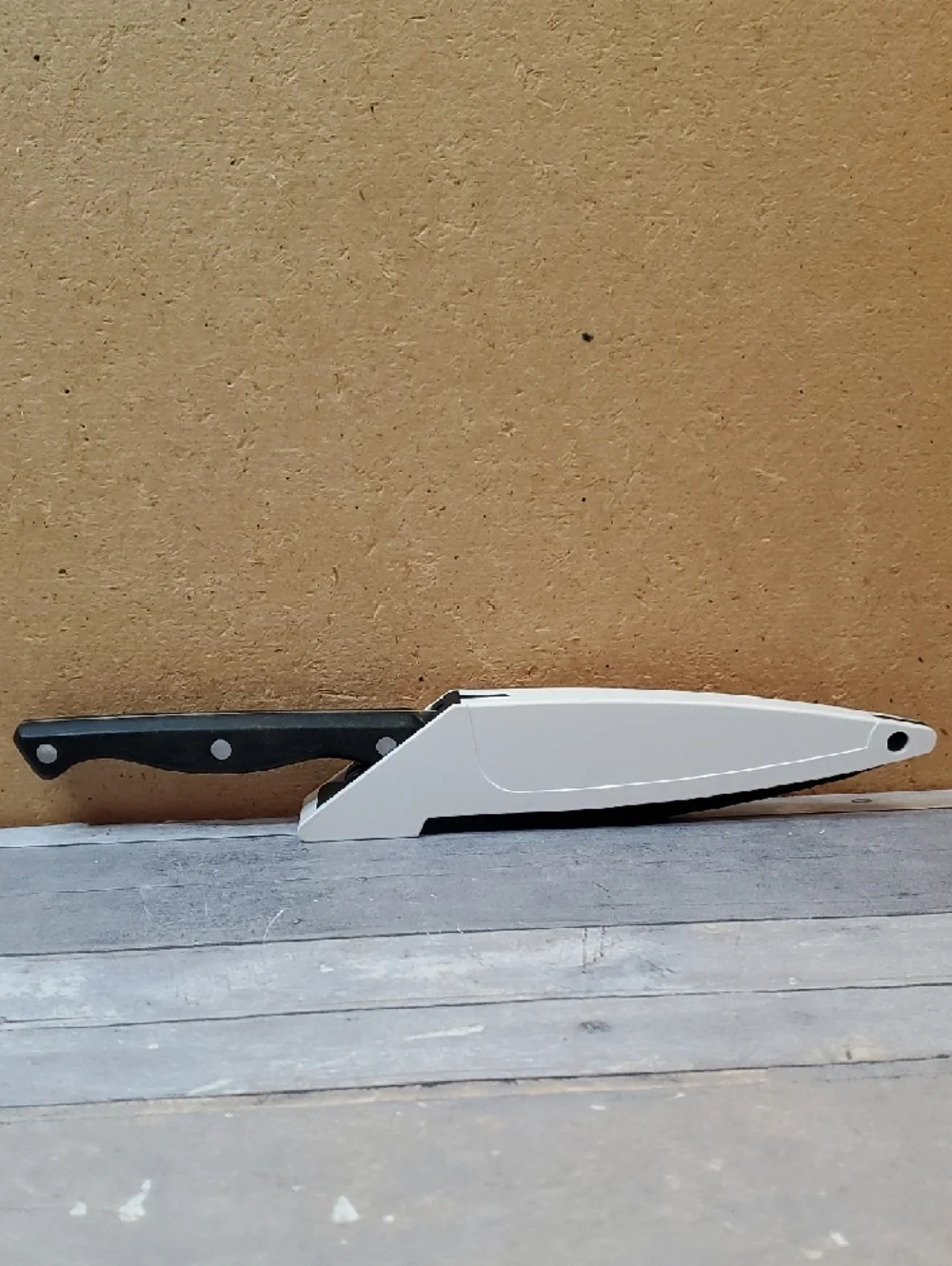Pampered Chef Knife in Self Sharpening Case #1
